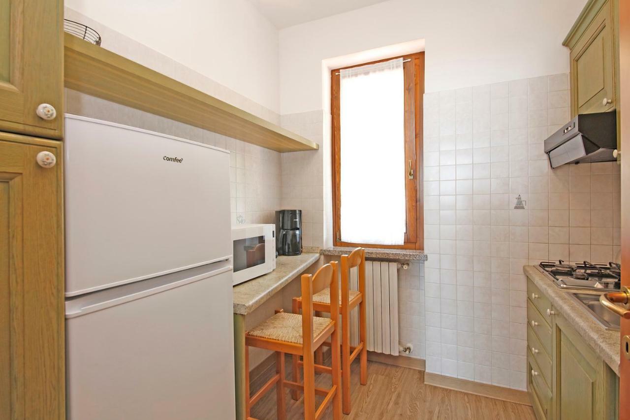 Residence Primera Rompala, Gtsgroup Тиняле Екстериор снимка